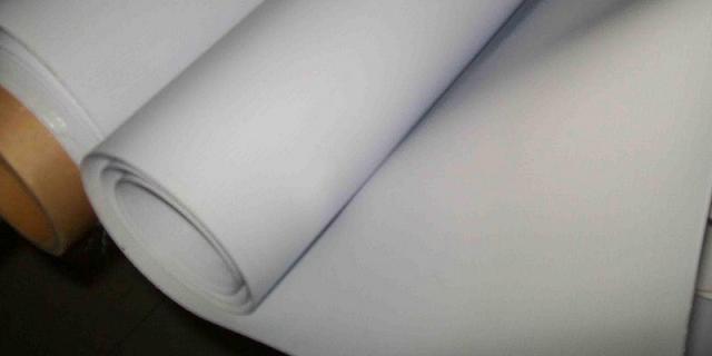 如何選擇噴繪布