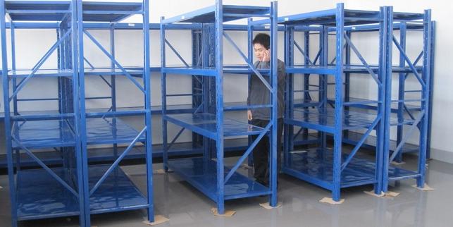 倉(cāng)儲(chǔ)貨架的設(shè)計(jì)要求