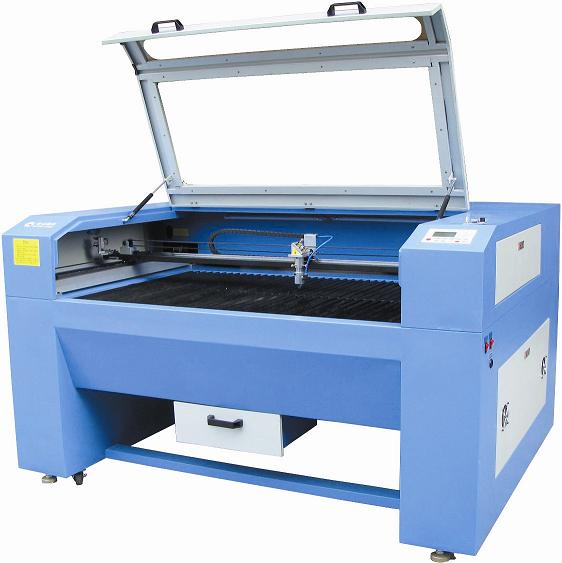 服裝切割機(jī)GN-12090