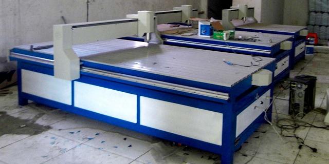 廣告雕刻機(jī)購(gòu)買后務(wù)必要進(jìn)行必要的保養(yǎng)和維護(hù)