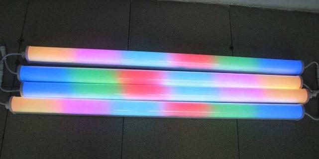 LED護(hù)欄管的特點(diǎn)和應(yīng)用