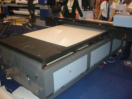 中國北京第十四屆國際廣告新媒體新技術(shù)新設(shè)備新材料展示交易會