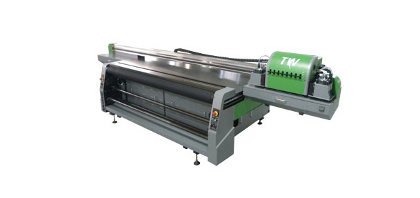 UV亞克力噴繪機(jī)故障巧解方法