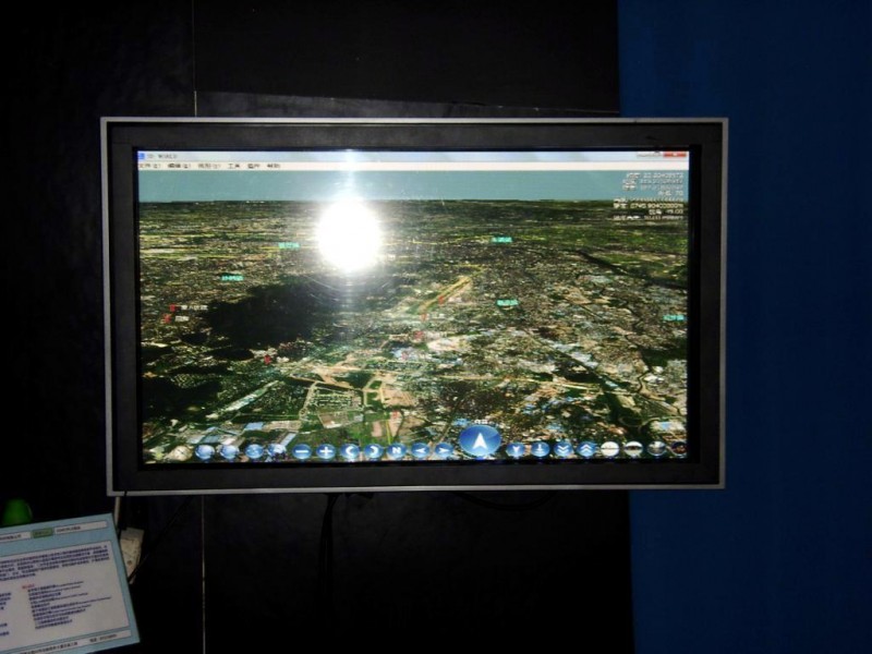 Uiworks55寸觸摸廣告機(jī)