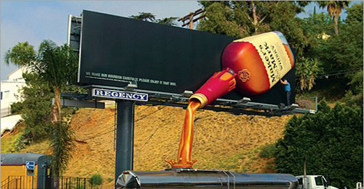 成功的戶外廣告來(lái)自情感營(yíng)造