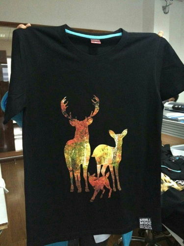 Epson SureColor F2080平臺(tái)式專(zhuān)業(yè)數(shù)碼印花機(jī)印制的T恤