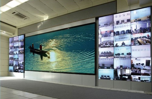 72英寸2000流明 DLP激光拼接單元問世