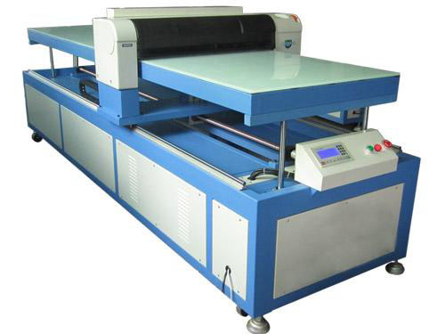 從“看、聽(tīng)”角度來(lái)選平板打印機(jī)