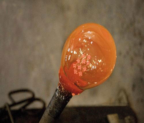 荷蘭設(shè)計(jì)師將金屬3D打印與玻璃工藝融入藝術(shù)作品