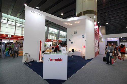 阿拉丁感謝有您，明年再會(huì)！