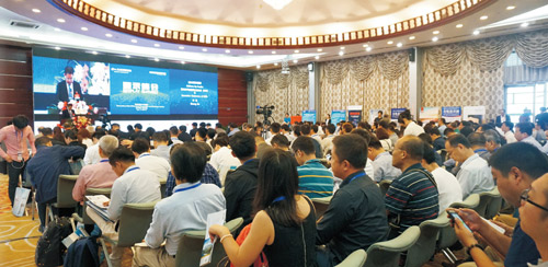 中國(guó)推開顯示強(qiáng)國(guó)大門后，該如何更好布局？