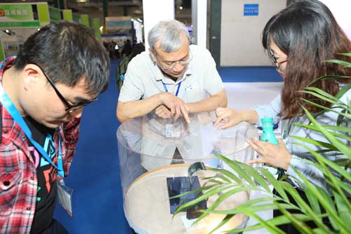 手機(jī)全面屏?xí)r代全面到來