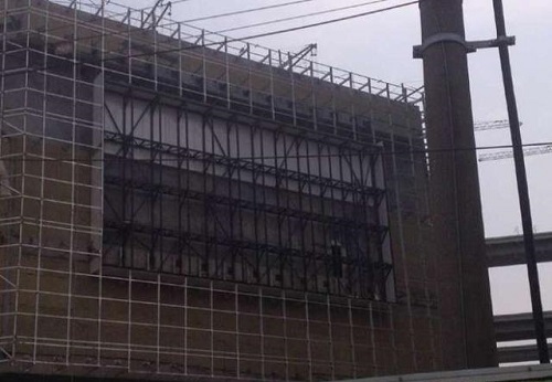 如何設(shè)計(jì)和安裝外幕墻上安裝LED顯示屏