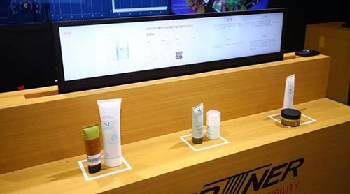 新零售全面點燃中、大屏觸控顯示市場