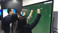 揭秘京東方交互式電子白板解決方案背后的推手 納米銀神秘助攻，京東方65、75及85寸電子白板解決方案正式發(fā)布