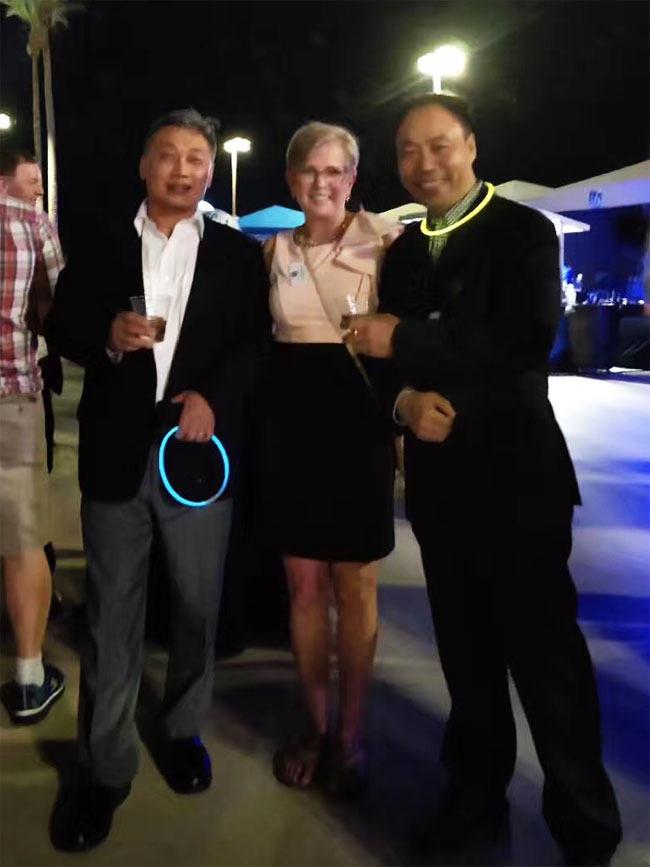 標(biāo)識網(wǎng)重裝參加ISA國際標(biāo)識展