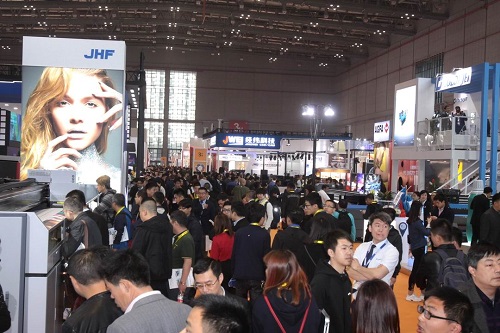 強強聯(lián)手，展耀鵬城——深圳國際廣印展 開創(chuàng)“春滬秋深”新格局