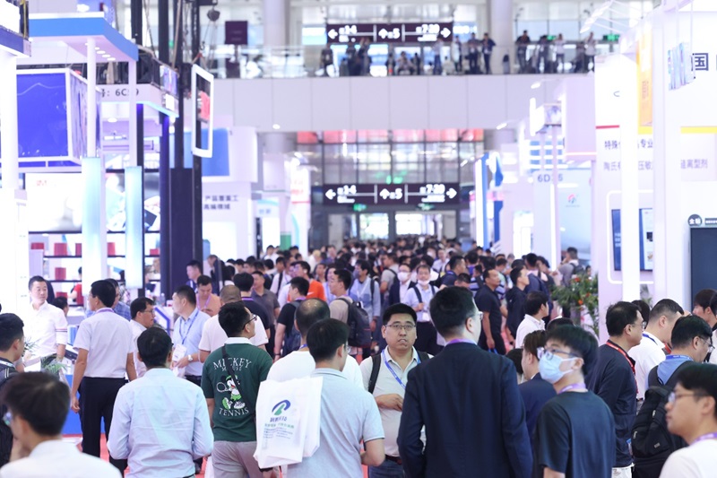 引領(lǐng)未來顯示新紀元，2024深圳國際全觸與顯示展柔性顯示技術(shù)展區(qū)看點精彩紛呈