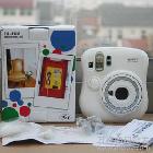 供應(yīng)全新正品 富士拍立得一次成像迷你mini25白色lomo立可拍膠卷相機(jī)