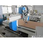供應(yīng)三頭雕刻機(jī)、工藝禮品雕刻機(jī)
