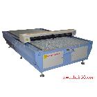 供應(yīng)松田1325激光裁床設(shè)備     汽車腳墊激光切割機(jī)