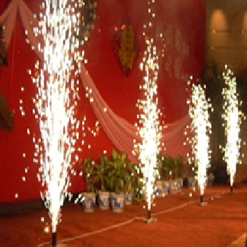 冷焰火機(jī)，婚慶用品設(shè)備，批發(fā)冷焰火機(jī) 新式冷焰火機(jī)