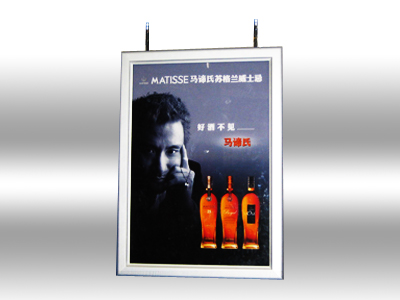 廣告材料　超薄燈箱