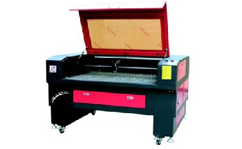 XR-1290激光切割機(jī)