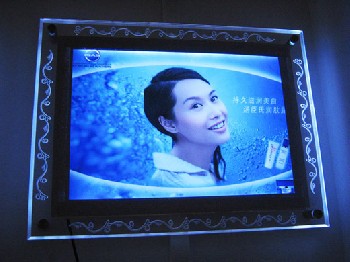 水晶燈箱