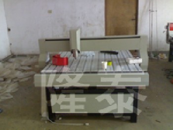 亞克力雕刻機(jī)