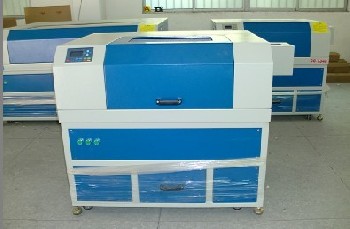 有機(jī)玻璃加工設(shè)備有機(jī)玻璃加工設(shè)備廠家