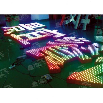 佛山LED發(fā)光字/炫彩發(fā)光字/全彩動畫發(fā)光字/全彩穿孔發(fā)光字